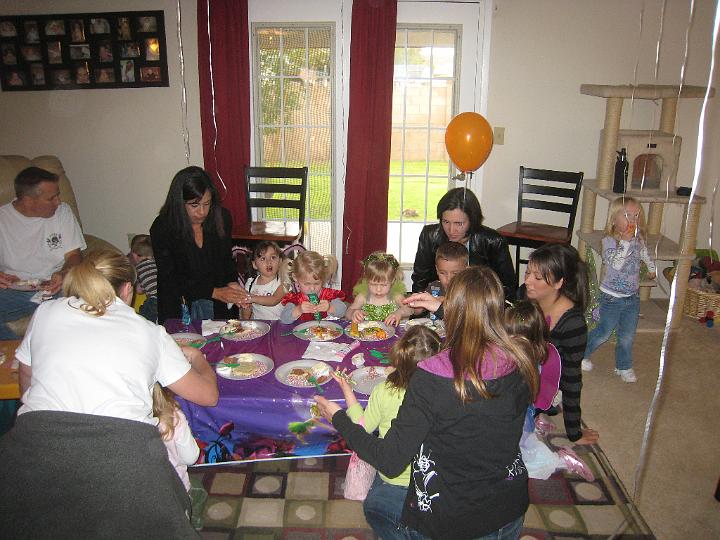 Birthday Party 023.JPG